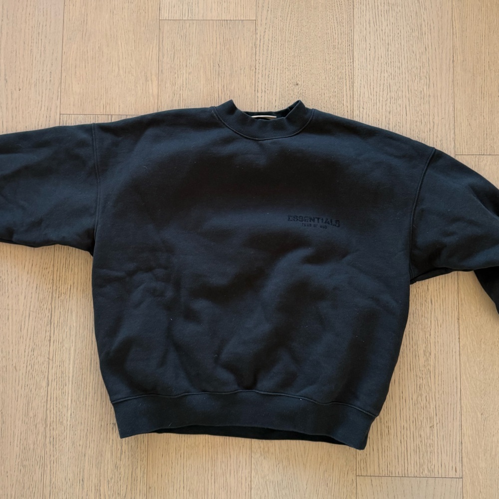 Essentials Black Sweatshirt